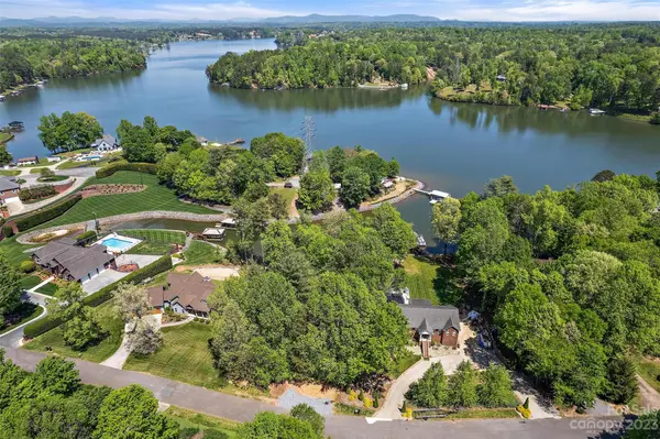 6730 Waterfront DR, Hickory, NC 28601