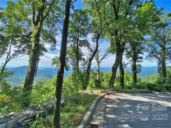 455 Dogwood LN, Blowing Rock, NC 28605