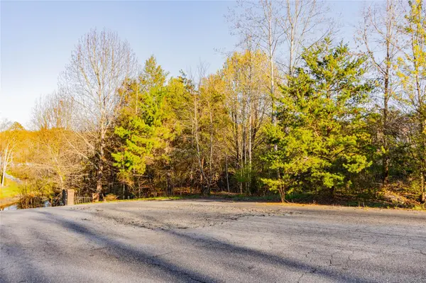 1 Candlewick Cove DR #1, 2 & 2A, Taylorsville, NC 28681