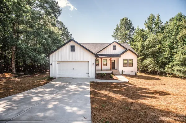 216 Briaridge LN, Wadesboro, NC 28170