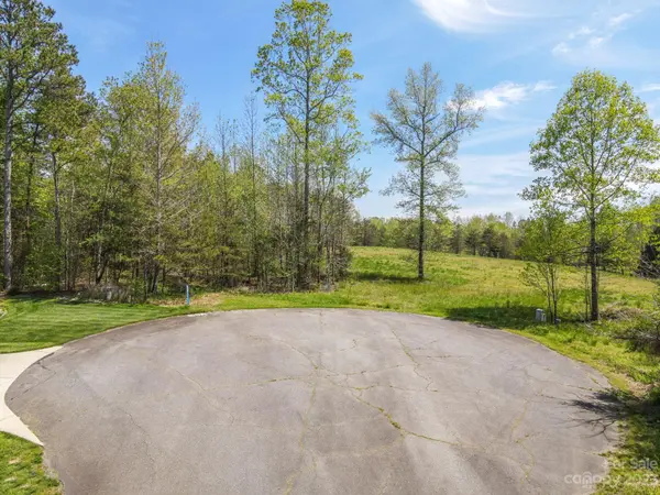 139 Arapaho CT #88, Statesville, NC 28677