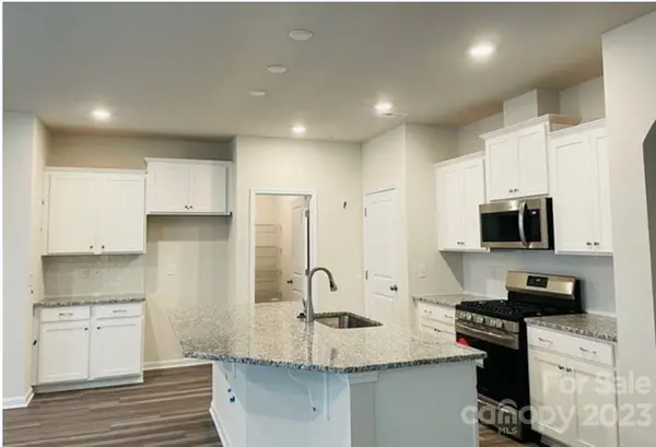 436 Kennerly Center DR #448, Mooresville, NC 28115