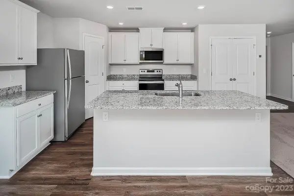 3006 Trailblazer ST, Charlotte, NC 28215