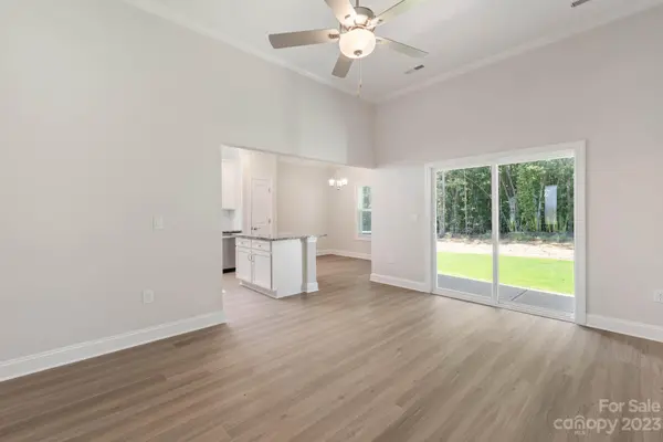 124 N Sina ST, Troutman, NC 28166