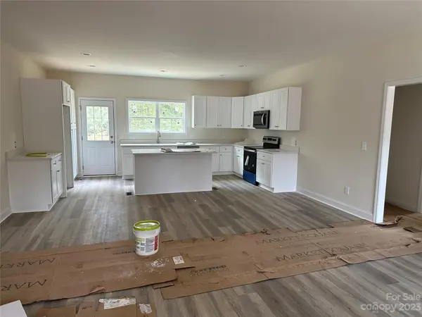 413 School ST, Rockwell, NC 28138