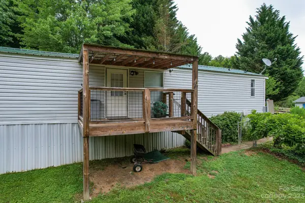 1173 Sharon Ridge RD, Fairview, NC 28730