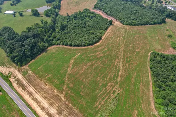 Vac-9 NC 138 HWY, Oakboro, NC 28129