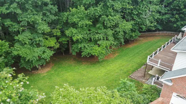 3899 Deer Run DR NE, Conover, NC 28613