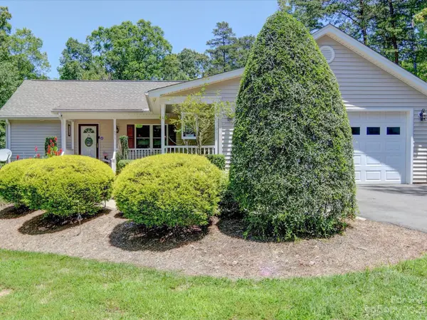 571 Newport DR #588&589, Mount Gilead, NC 27306