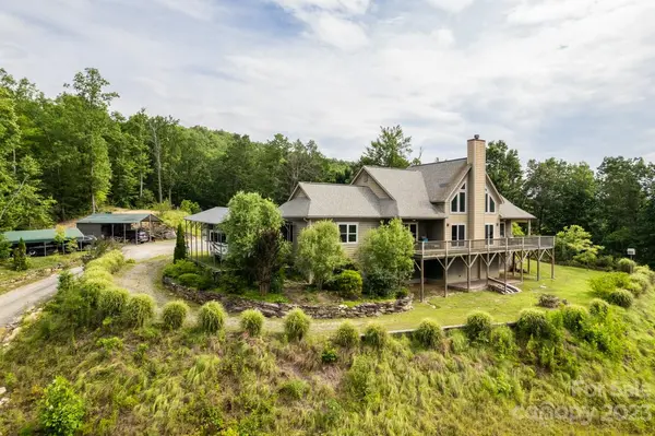 58 Bird Creek Estates RD, Black Mountain, NC 28711