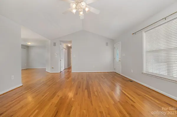 130 Westover DR, Lincolnton, NC 28092