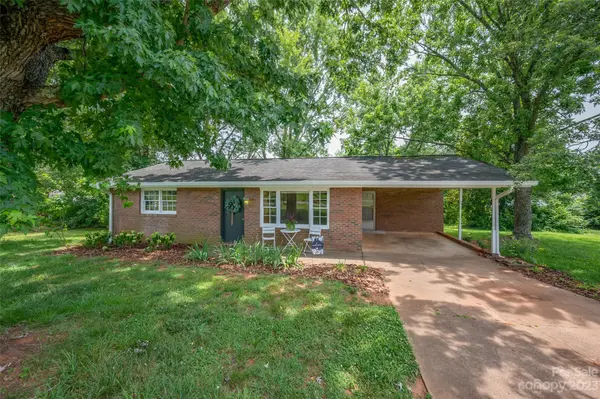 1034 Old Stonecutter RD, Rutherfordton, NC 28139