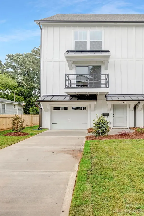 1122 N Alexander ST, Charlotte, NC 28206