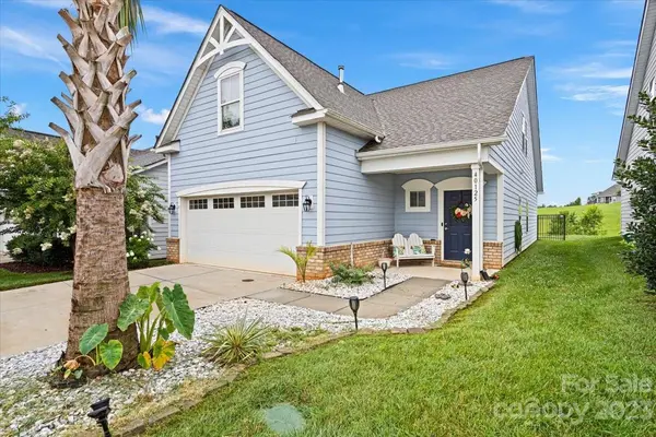 40125 Crooked Stick LN, Lancaster, SC 29720