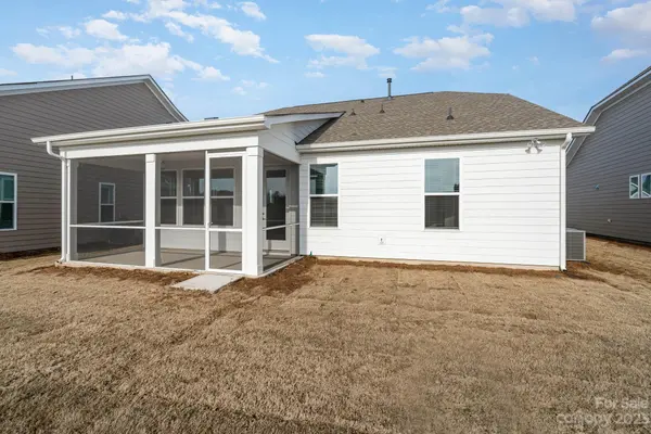 6016 Blissful DR, Charlotte, NC 28215