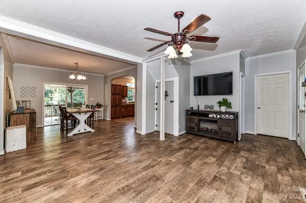 637 High Rock Crusher RD, Wadesboro, NC 28170