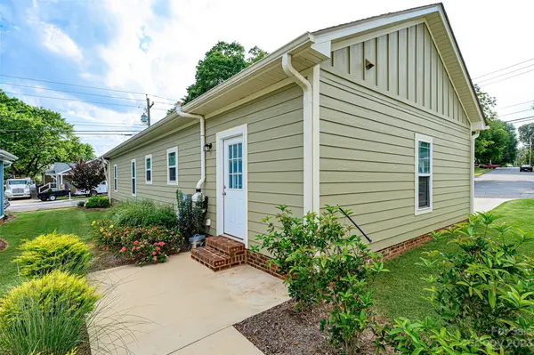 167 Twelve Oaks DR, Forest City, NC 28043