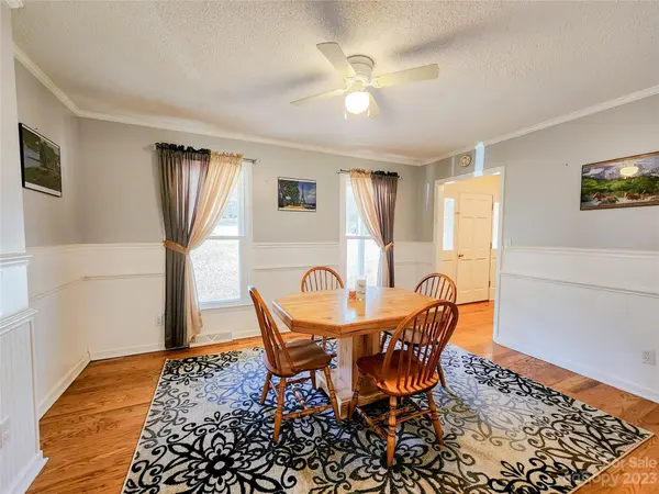 84 Lakeview DR, Marion, NC 28752