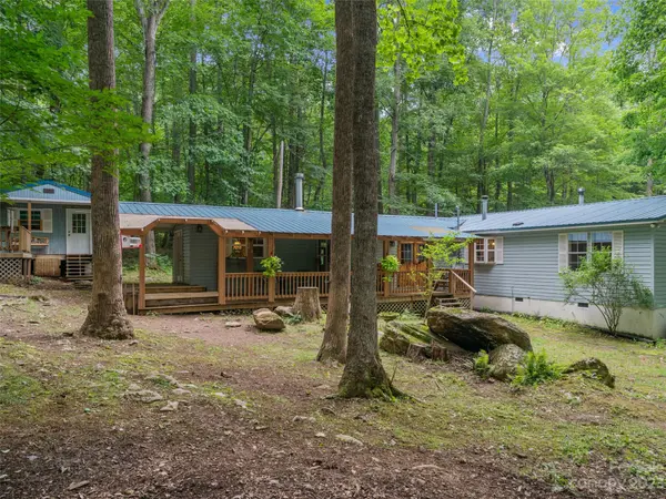 1091 Hickory Springs RD, Burnsville, NC 28714