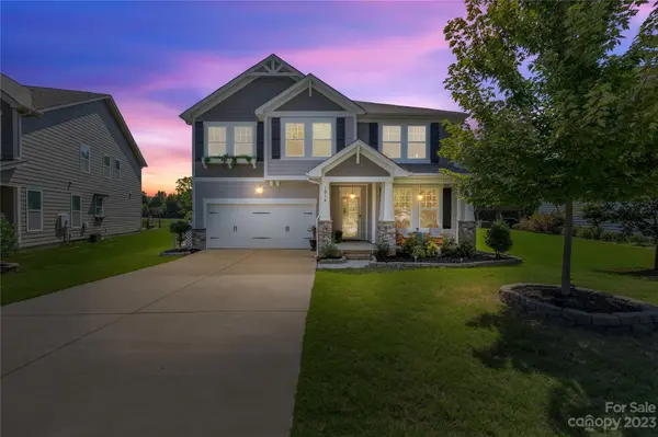 1014 Doughton LN, Indian Trail, NC 28079