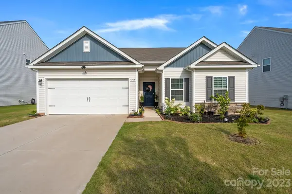 4204 One Mile WAY, Charlotte, NC 28215