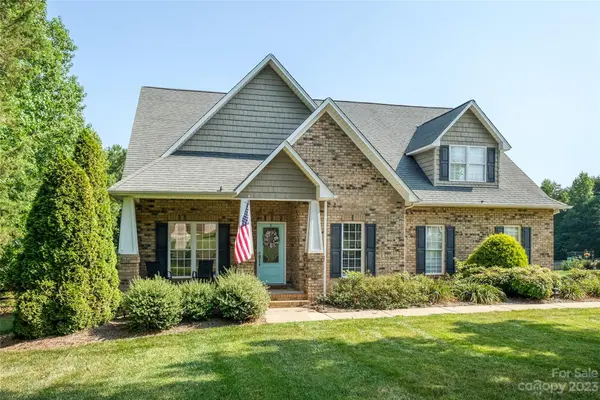 155 Hidden Oaks DR,  Rockwell,  NC 28138