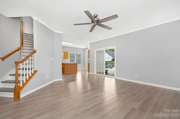 124 Gabriel DR, Mooresville, NC 28115