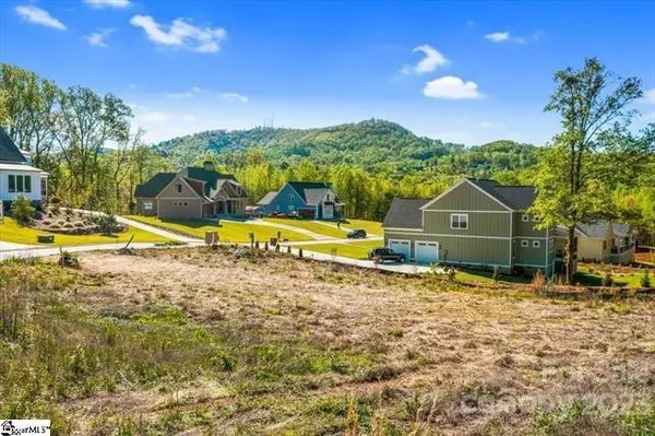 100 Pinelands PL #26, Travelers Rest, SC 29690