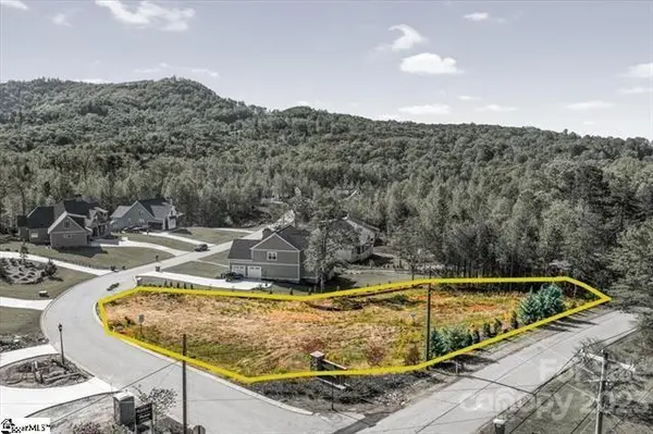 100 Pinelands PL #26, Travelers Rest, SC 29690