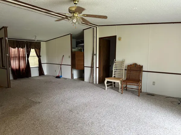 5 Henry Rose DR, Taylorsville, NC 28681