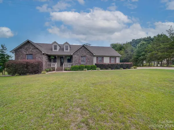 437 S Potter RD, Lancaster, SC 29720