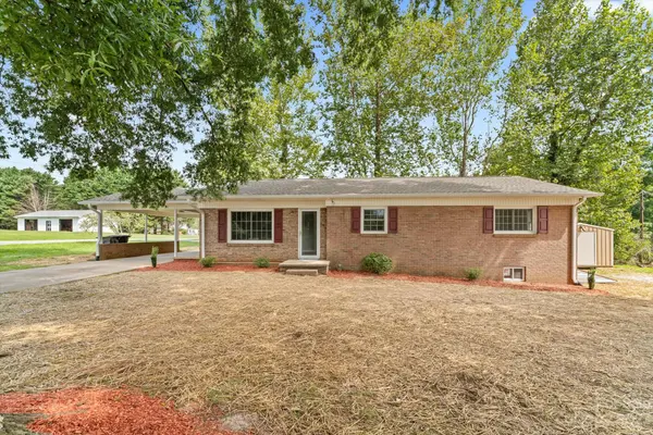 69 Telephone Exchange RD, Hickory, NC 28601