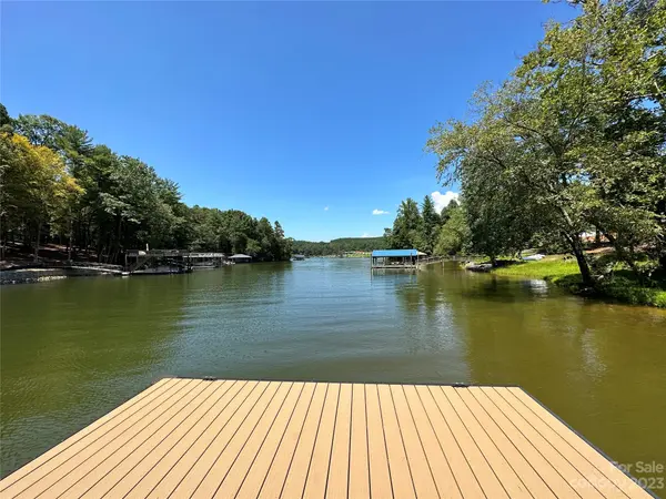 1096 Lake Vista DR NE #6B/7, Connelly Springs, NC 28612