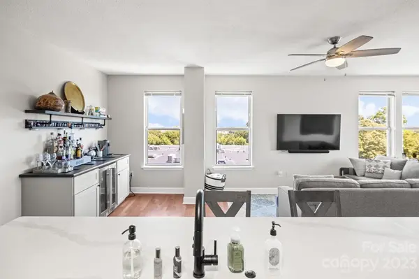 1315 East BLVD #821, Charlotte, NC 28203