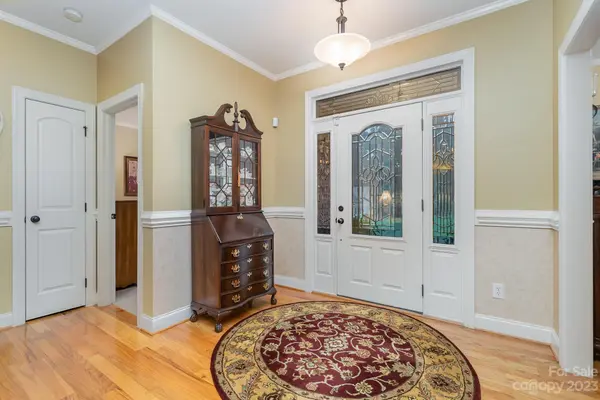 150 Saddlewood LN, Statesville, NC 28625