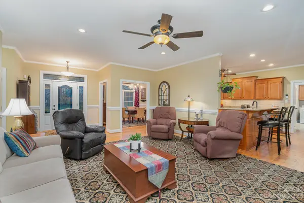 150 Saddlewood LN, Statesville, NC 28625