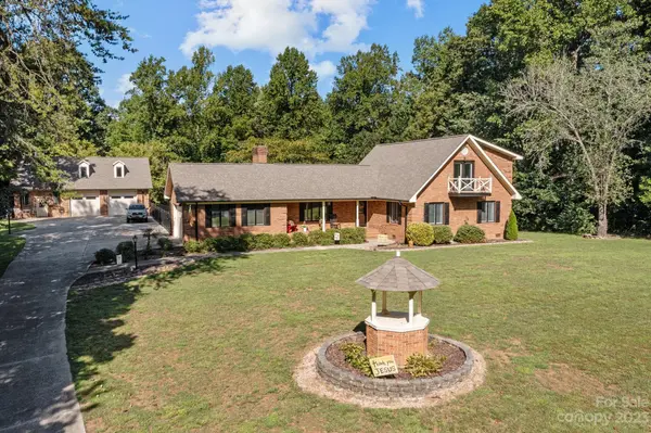 6697 Palafox DR, Concord, NC 28025