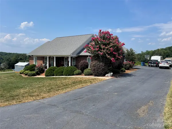 2553 Genes LOOP #36, Morganton, NC 28655