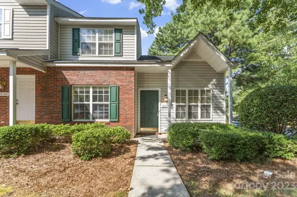 10169 Forest Landing DR, Charlotte, NC 28213