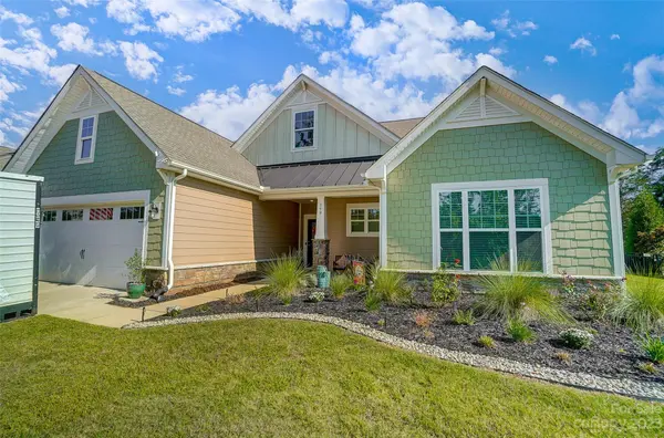 399 Kentmere LN #10, Lake Wylie, SC 29710