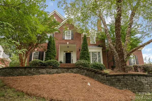 230 Sardis Pointe RD, Matthews, NC 28105