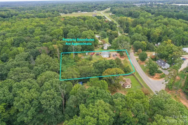 12132 Moores Chapel RD, Charlotte, NC 28214