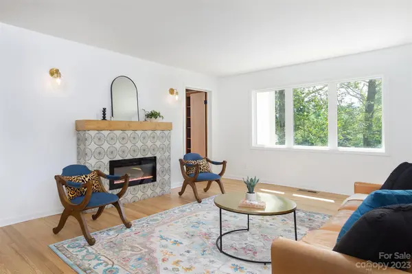 349 Country Club RD #2, Asheville, NC 28804