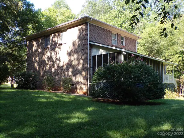 180 Celeste Estates RD #8, Statesville, NC 28677