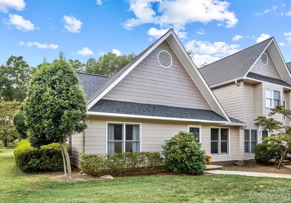 205 Academy ST, Mooresville, NC 28115