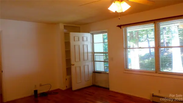 45 Mountain Laurel DR, Spruce Pine, NC 28777