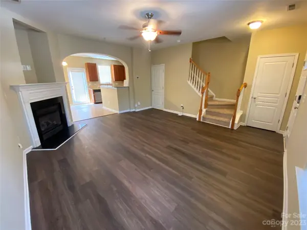 8215 Chaceview CT, Charlotte, NC 28269