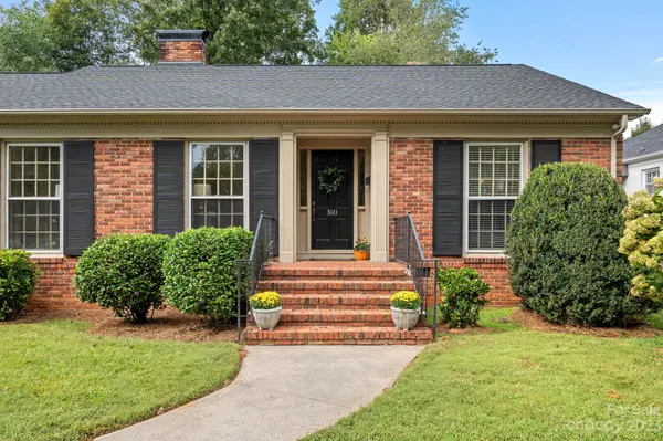 3111 Country Club DR, Charlotte, NC 28205