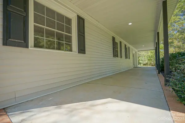 724 S Main ST, Granite Quarry, NC 28146