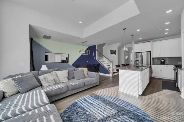 2033 Statesville AVE, Charlotte, NC 28206
